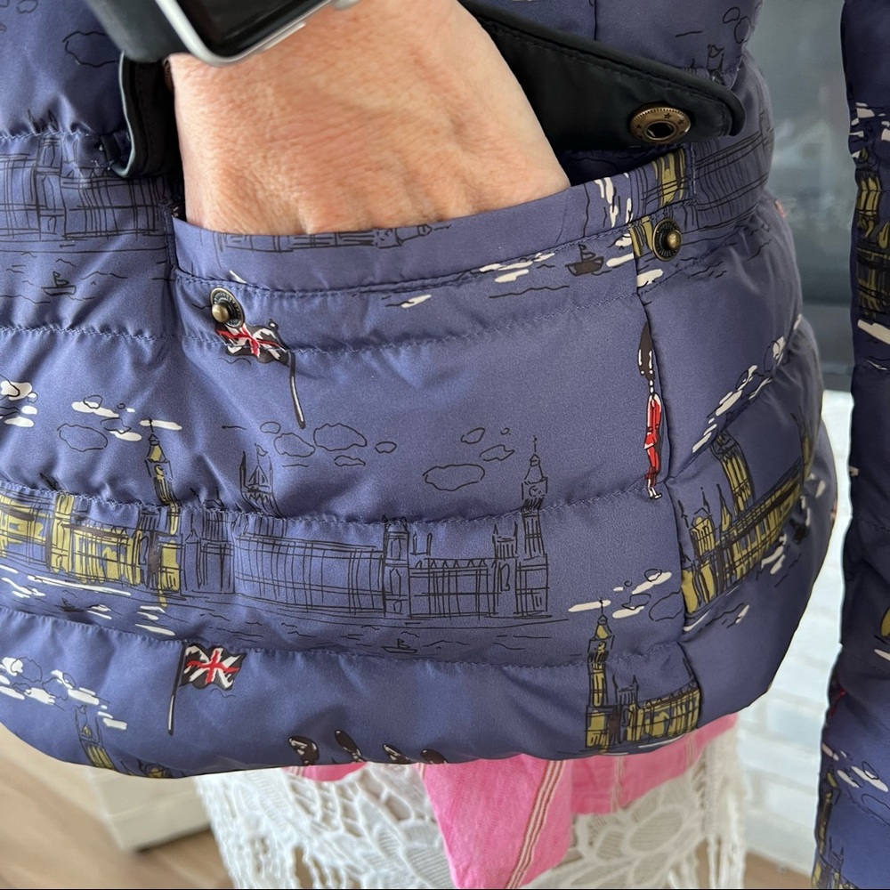 Boden Navy Puffer Jacket with Iconic City Print - Picture 5 of 10
